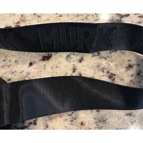 MVRK Women & Men Unisex Waist Bag Pack - Waterproof Crossbody Bag - Picture 5 of 7